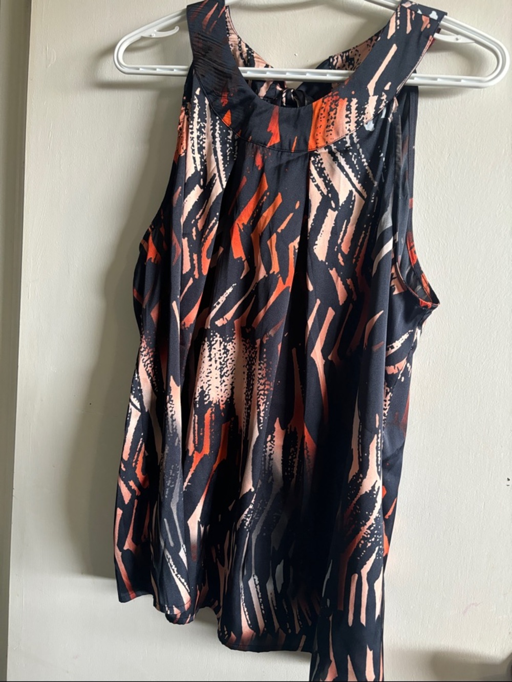 Women’s dressy top 1x PTP 21”